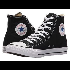 Converse black and white